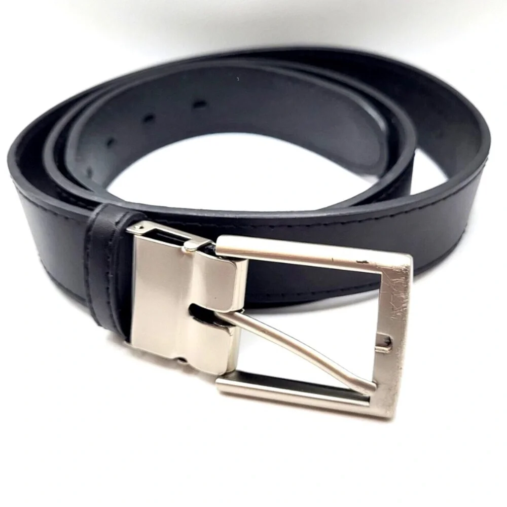 Oobè Black Genuine Leather Belt With Silver Luxury Buckle M